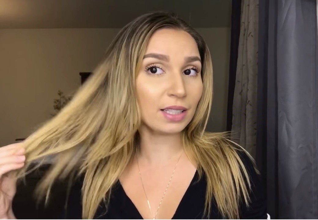 How To Tone My Hair A Blonde Balayage Using Wella Hairtoner T14 !!